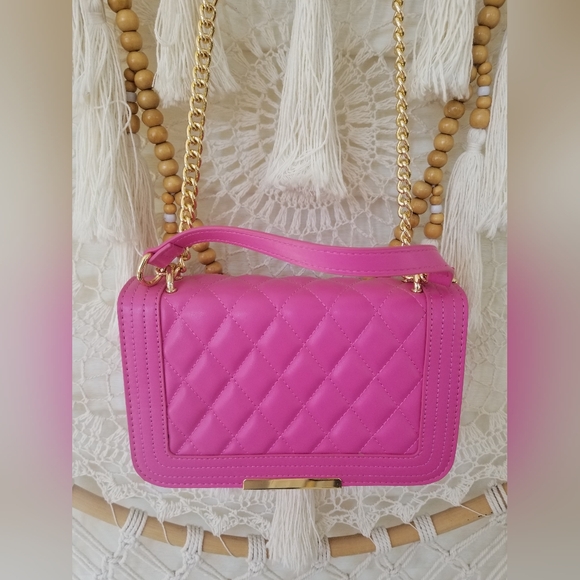 Pink Quilted Leave it to me Pink Gold Chain Bag New - Picture 8 of 8